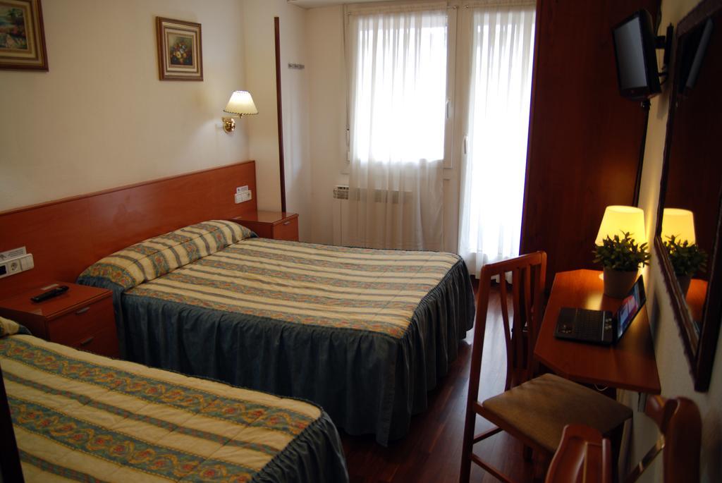 Pension Araba Vitoria-Gasteiz Zimmer foto